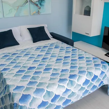 Apartment Blue 2510 A Away From Albissola Marina