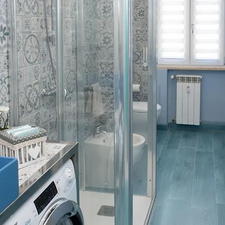 Blue 2510 A Away From Apartament *